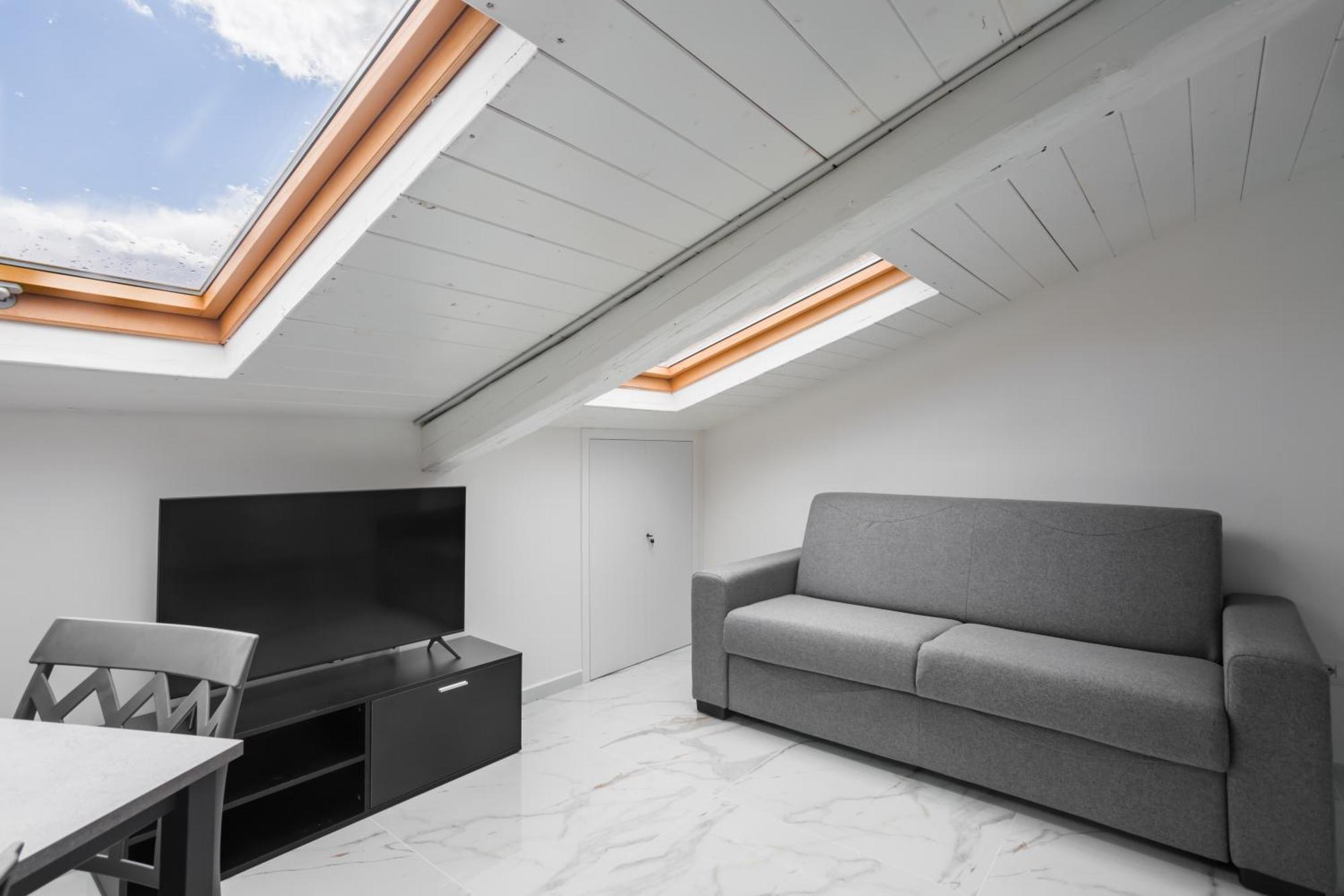 Apartament Mansarde Bella *